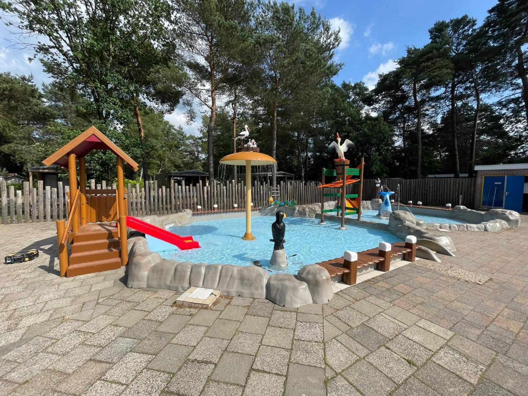 Vakantiepark Hertenhorst Beekbergen Exterior photo